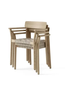 &Tradition Spisebordsstole<Betty TK9 Spisebordsstol, sortlakeret eg fra