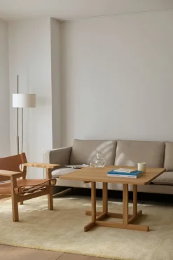 Fredericia Furniture Sofaborde<BM80 Shaker sofabord, rundt af Børge Mogensen