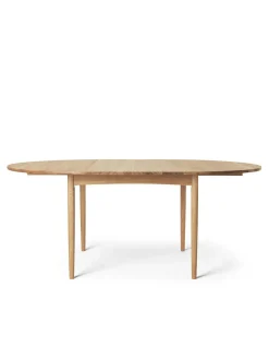 Carl Hansen & Søn Spiseborde<BM0121 Spisebord, olieret eg af Børge Mogensen