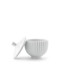 Lyngby Porcelæn Service<Bonbonniere i porcelæn fra