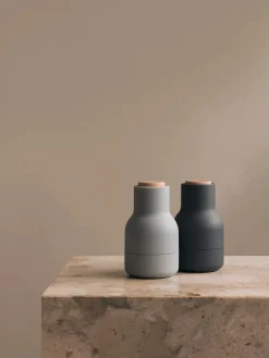 Audo Copenhagen Gaver Til Ham|Service<Bottle Grinder Small, hunting green/beige fra