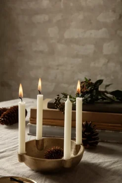 Ferm Living Lysestager<Bowl Candle Holder Brass, Small fra