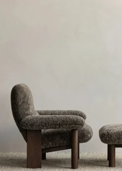 Audo Copenhagen Lænestole<Brasilia Lounge Chair, Dark Stained Oak Sheepskin Root fra