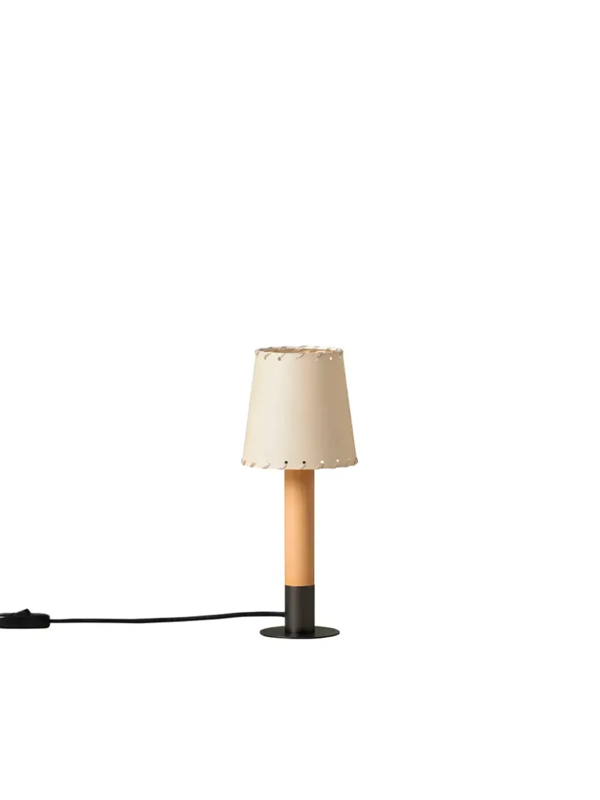 Santa & Cole Spots<Básica M2 Bordlampe fra Santa and Cole