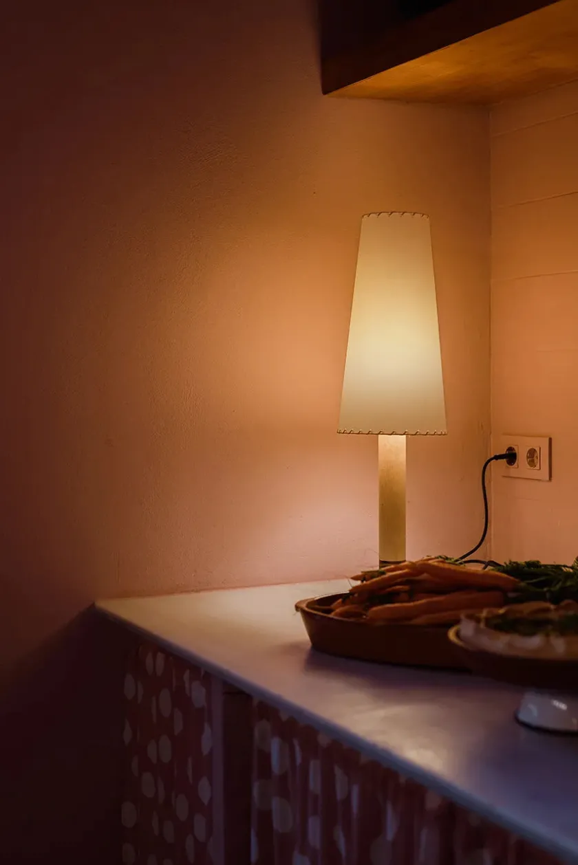 Santa & Cole Spots<Básica M2 Bordlampe fra Santa and Cole