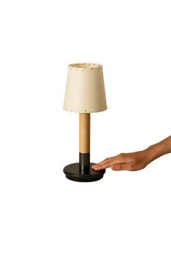 Santa & Cole Spots<Básica Mínima Bordlampe fra Santa and Cole