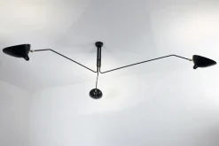 Editions Serge Mouille Spots<Ceiling Lamp w/3 Rotating Arms af Serge Mouille