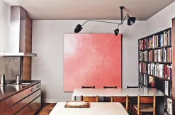 Editions Serge Mouille Spots<Ceiling Lamp w/3 Rotating Arms af Serge Mouille