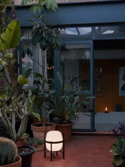 Santa & Cole Spots|Udendørslamper<Cesta Exterior Lampe fra Santa and Cole