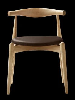 Carl Hansen & Søn Spisebordsstole<CH20 Elbow Chair i eg olie/Thor 306 af Hans J. Wegner