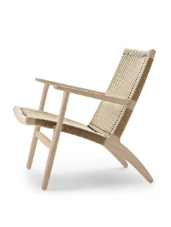 Carl Hansen & Søn Lænestole<CH25 Loungestol, eg sæbe af Hans J. Wegner