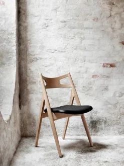 Carl Hansen & Søn Spisebordsstole<CH29 Savbukstolen i eg af Hans J. Wegner