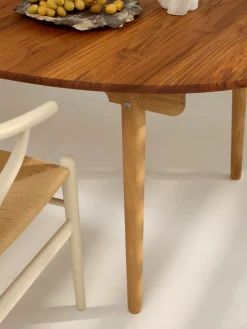 Carl Hansen & Søn Spiseborde<CH338 Spisebord fra