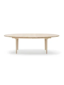 Carl Hansen & Søn Spiseborde<CH339 Spisebord, sæbebehandlet eg fra Carl Hansen