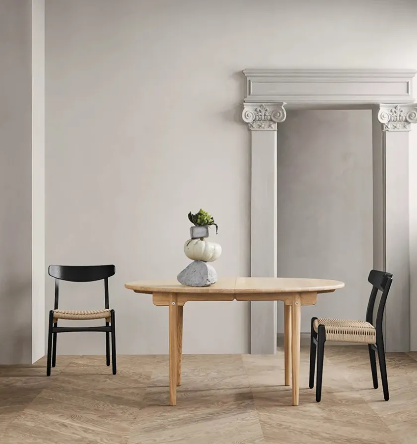 Carl Hansen & Søn Spisebordsstole<CH23 Spisestol, sort eg af Hans J. Wegner