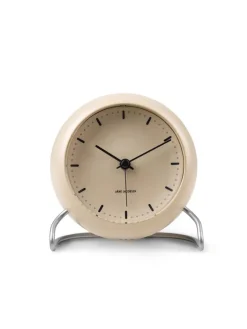 Arne Jacobsen Clocks Gaver Til Ham<City Hall bordur, sort af Arne Jacobsen