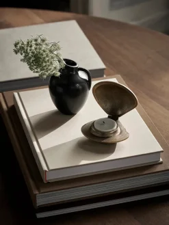 Ferm Living Lysestager<Clam Candle Holder fra