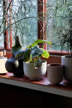 &Tradition Vaser<Collect Planter SC69 fra