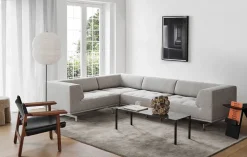 Fredericia Furniture Lænestole<Den Spanske Stol i mørkebrun læder, eg sæbe af Børge Mogensen