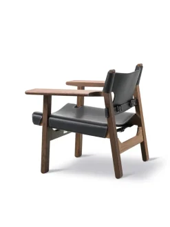 Fredericia Furniture Lænestole<Den Spanske Stol i naturfarvet læder, eg sæbe af Børge Mogensen