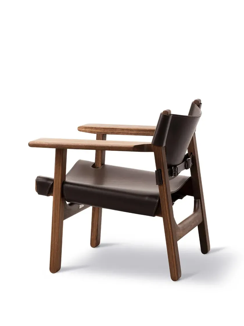 Fredericia Furniture Lænestole<Den Spanske Stol i sort læder, eg sæbe af Børge Mogensen