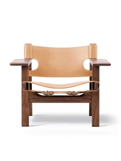 Fredericia Furniture Lænestole<Den Spanske Stol i sort læder, eg sæbe af Børge Mogensen