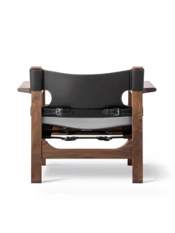 Fredericia Furniture Lænestole<Den Spanske Stol i sort læder, eg sæbe af Børge Mogensen