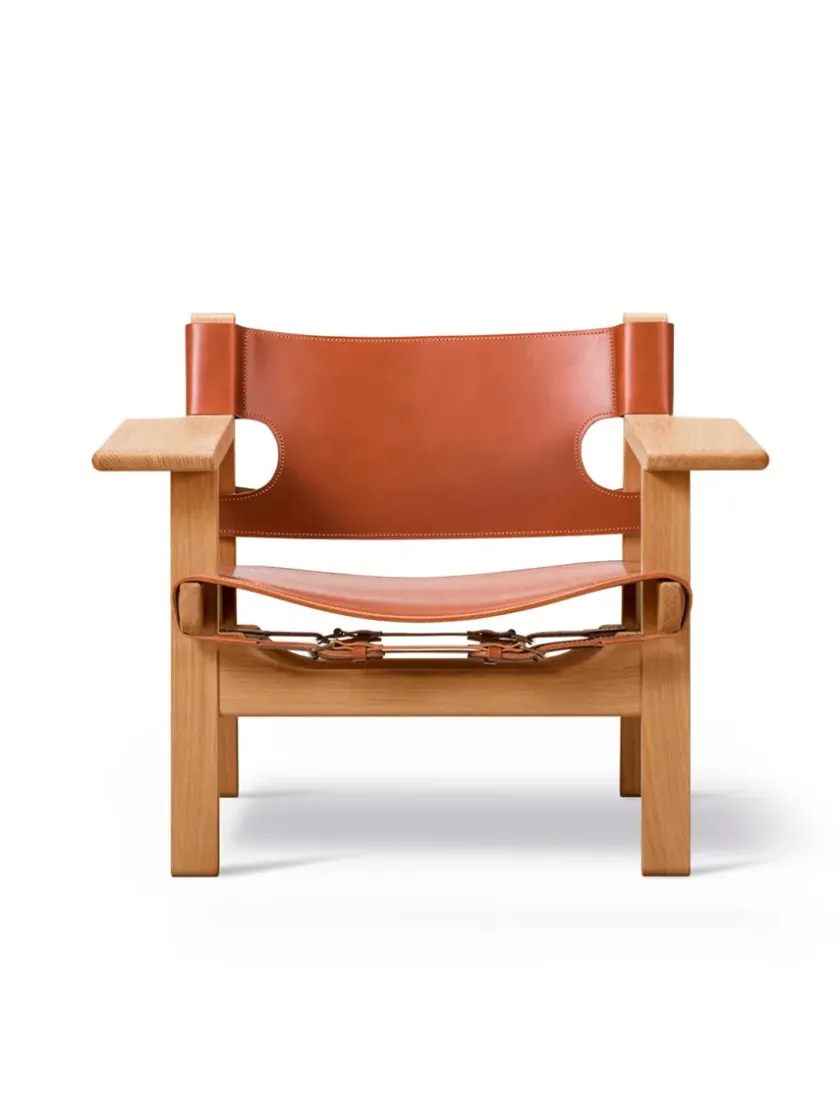 Fredericia Furniture Lænestole<Den Spanske Stol i sort læder, røget eg olie af Børge Mogensen