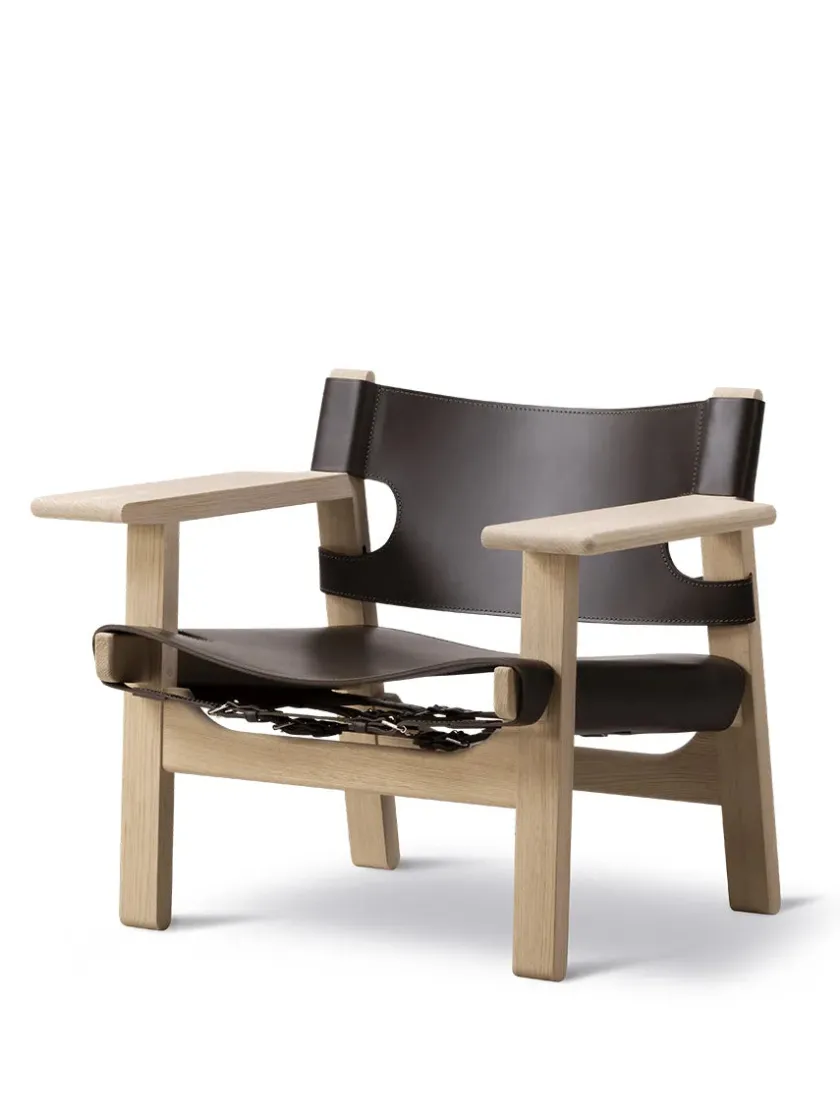 Fredericia Furniture Lænestole<Den Spanske Stol i sort læder, røget eg olie af Børge Mogensen