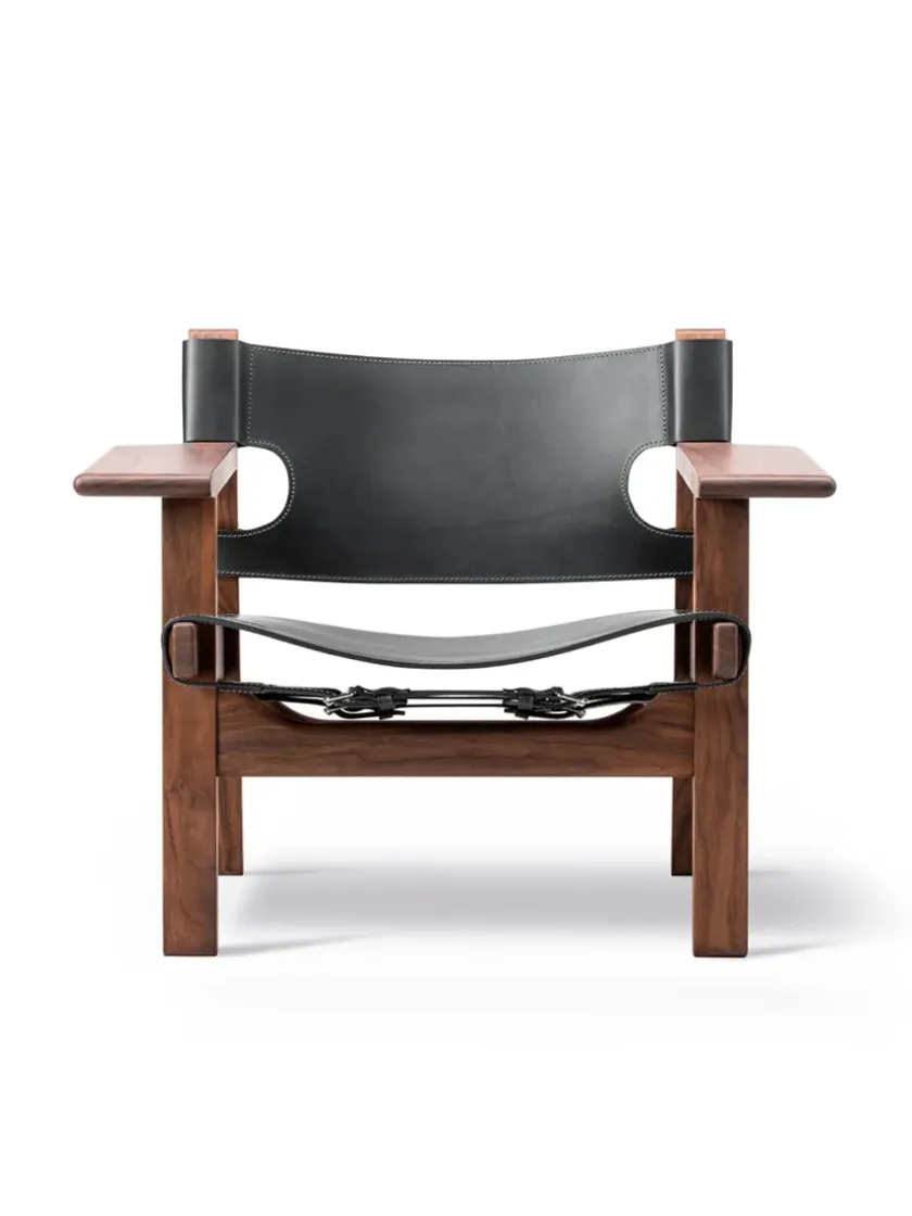 Fredericia Furniture Lænestole<Den Spanske Stol i sort læder, eg olie af Børge Mogensen