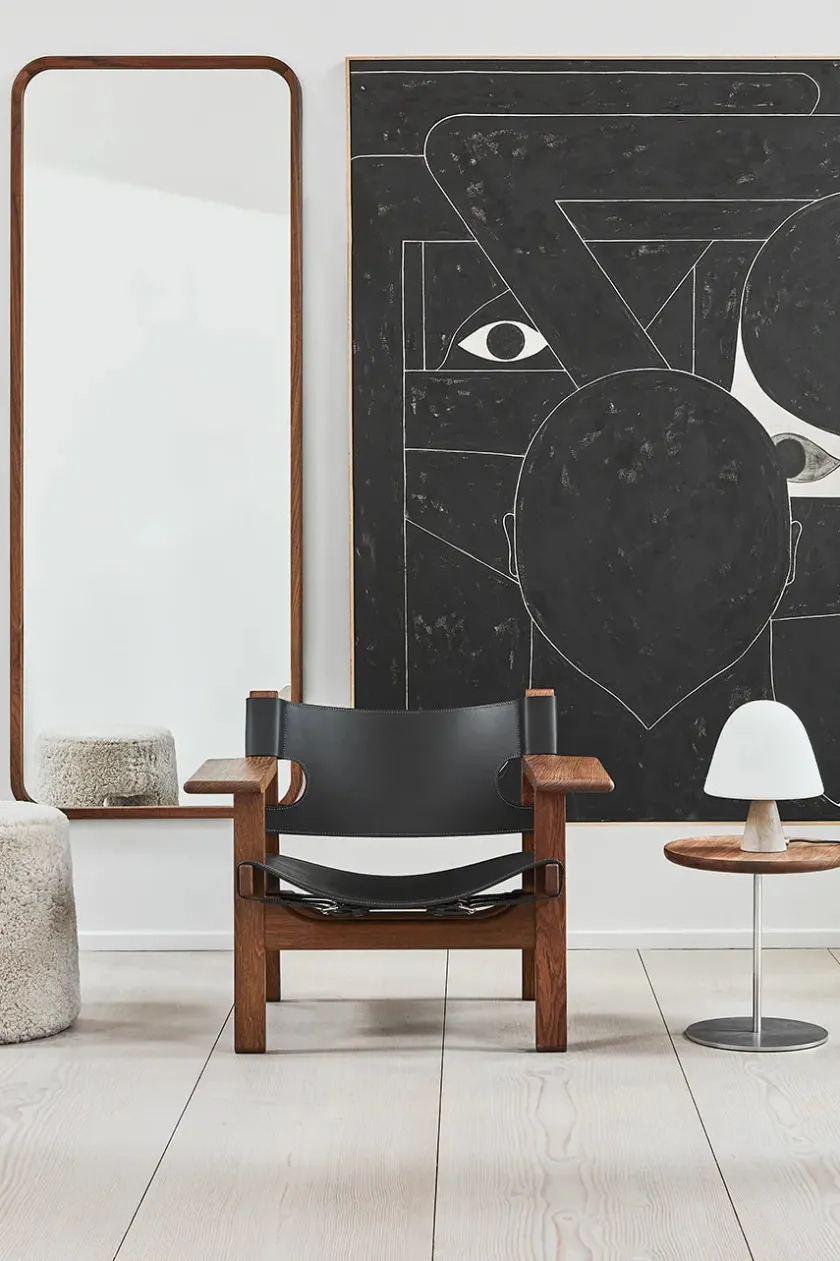 Fredericia Furniture Lænestole<Den Spanske Stol i sort læder, eg olie af Børge Mogensen