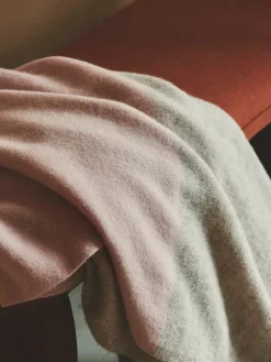 Silkeborg Uldspinderi Puder Og Plaider<Drejø Plaid, camel fra