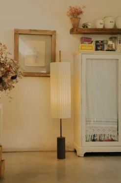 Santa & Cole Gulvlamper|Spots<Dórica Gulvlampe fra Santa and Cole