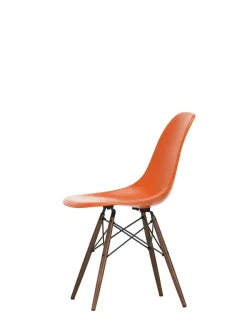 Vitra Spisebordsstole<Eames Fiberglass Chair DSW, mørkbejdset ahorn fra