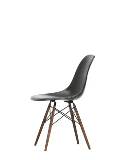 Vitra Spisebordsstole<Eames Fiberglass Chair DSW, mørkbejdset ahorn fra