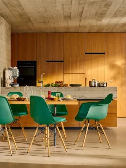 Vitra Spisebordsstole<Eames Plastic Armchair DAW, ahorntræ fra