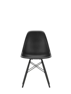 Vitra Spisebordsstole<Eames Plastic Side Chair DSW, sortlakeret ahorntræ fra