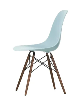 Vitra Spisebordsstole<Eames Plastic Side Chair DSW, mørkbejdset ahorntræ fra