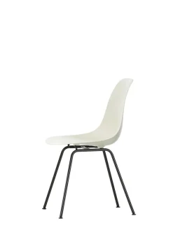 Vitra Spisebordsstole<Eames Plastic Side Chair DSX, sort pulverlakeret fra
