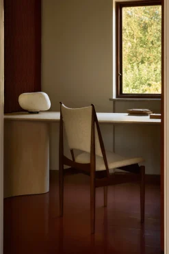 House of Finn Juhl Spisebordsstole<Egypterstol, valnød af Finn Juhl