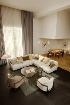 GUBI Sofaborde<Epic Coffee Table Ø110 cm, travertine fra