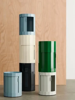 HAY Gaver Til Ham|Sideborde Og Små Borde<Facet Cabinet Incl. Feet And Castors, low fra