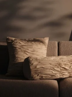 Ferm Living Puder Og Plaider|Puder<Falda Smocked pude fra