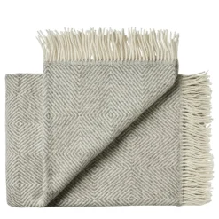 Silkeborg Uldspinderi Gaver Til Ham|Puder Og Plaider<Fanø Plaid, light nordic grey fra