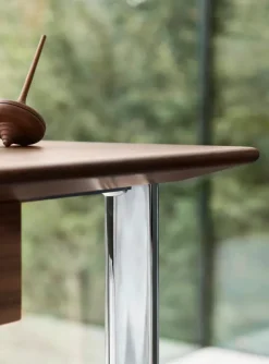 Fritz Hansen Skriveborde<FH3605™ Skrivebord m. Skuffe af Arne Jacobsen