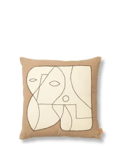Ferm Living Puder Og Plaider|Puder<Figure Cushion, dark taupe/off-white fra
