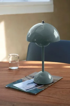 &Tradition Gaver Til Hende|Portable Lamper<Flowerpot Portable VP9 Bordlampe af Verner Panton