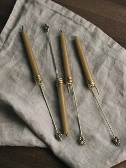 Ferm Living Kalenderlys & Julelysestager|Adventsstager<Forest Christmas Tree Candle Holders, sæt á 4 stk., brass fra