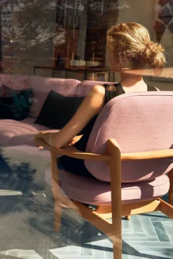 Fritz Hansen Loungestole|Lænestole<Fred Lænestol, lakeret eg fra