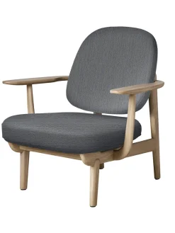 Fritz Hansen Loungestole|Lænestole<Fred Lænestol, lakeret eg fra